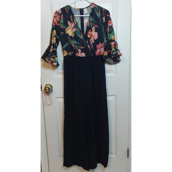 Sweatyrocks Floral Jumpsuit Pink Black Wide Leg V Neck Bell Sleeve Size S - Picture 1 of 12